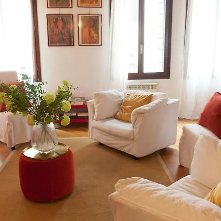 Phoenix A Appartement