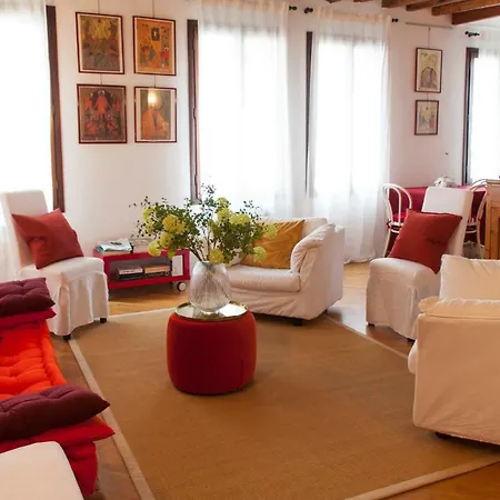 Phoenix A Appartement *